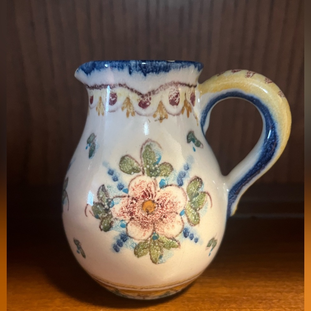 Portuguese Vintage‎ Ceramic Small Creamer/Pitcher. Hand painted. Dated 1967
